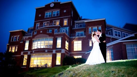 Wedding Venues Portsmouth Nh Sheraton Harborside Hotel Portsmouth Wedding Venues By Hotel Exterior